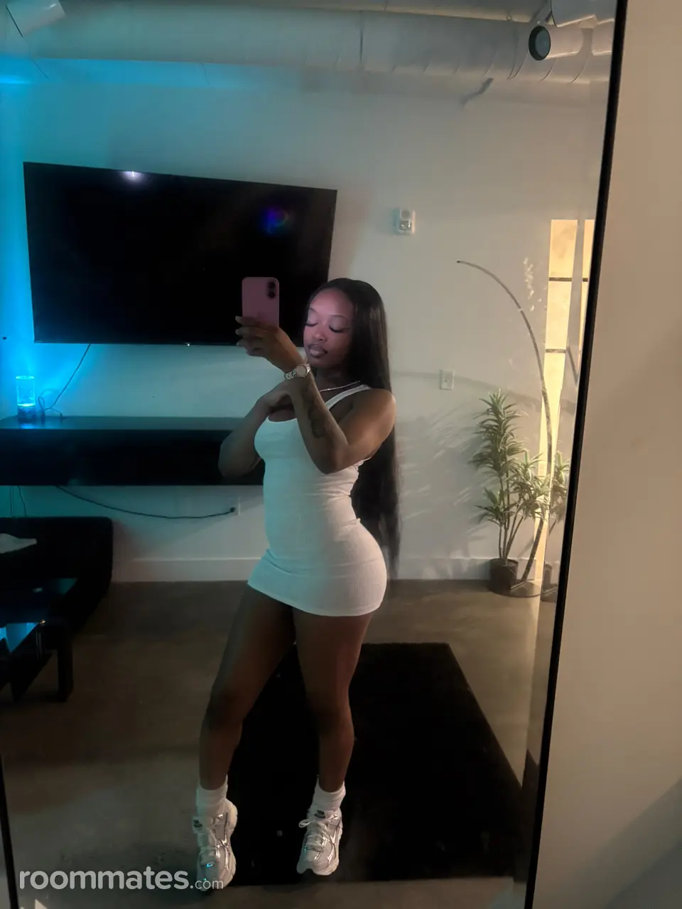 Profile photo 5 of 5