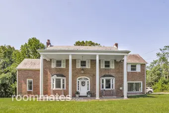 Room for rent in Temple Hills, MD $700, house
