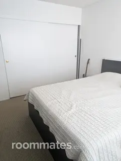 Room for rent in North Tustin, CA $1400, house