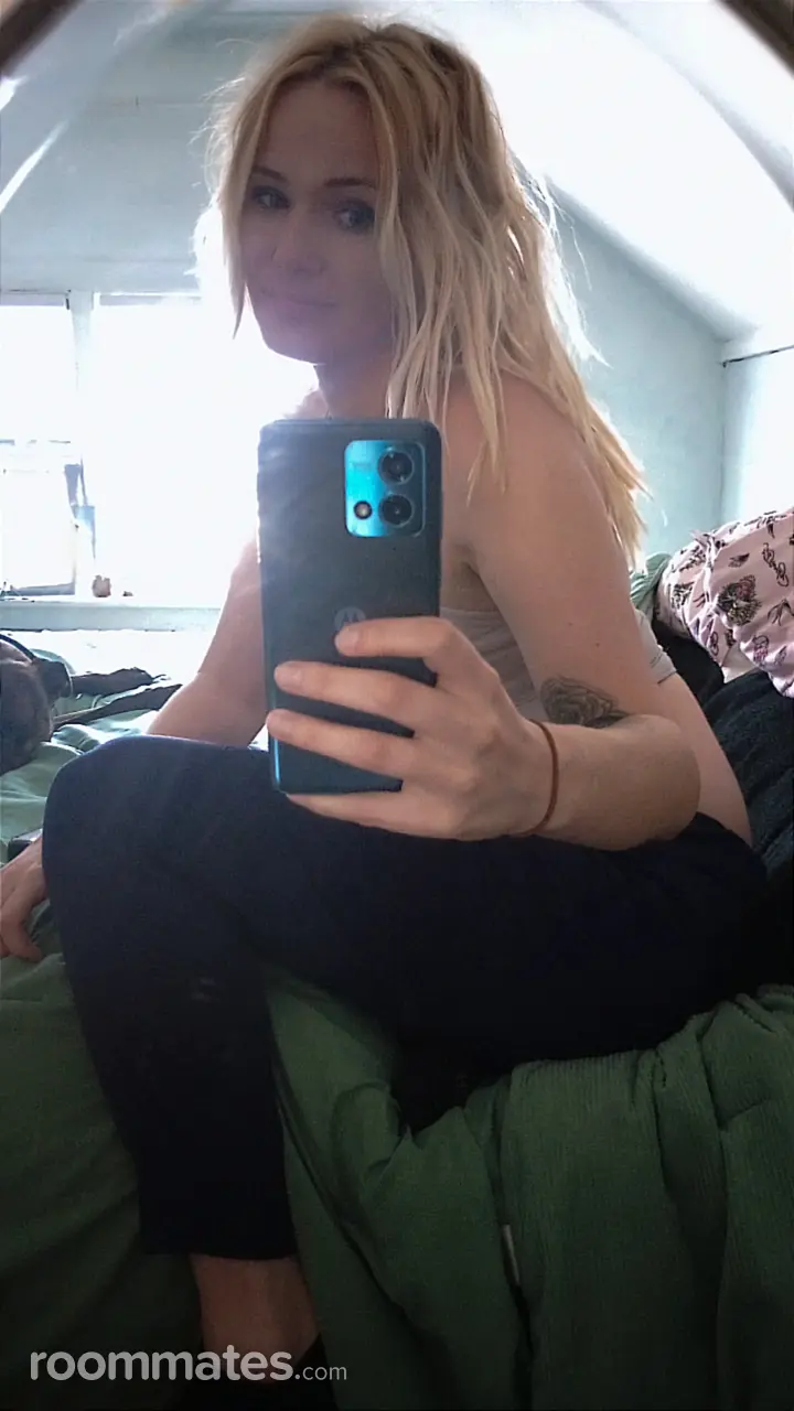 Profile photo 3 of 5