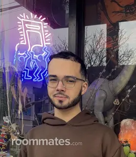 Roommate looking New York, NY, $1800
