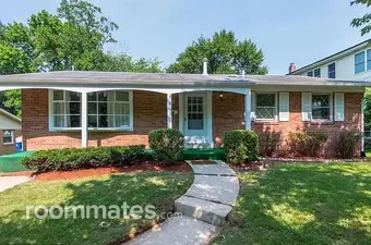Room for rent in Berwyn Heights, MD $804, house
