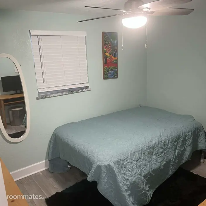 Room for rent in Pinellas Park, FL $1050, house