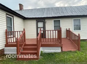 Room for rent in Sanford, NC $650, house