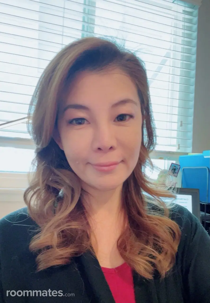 Profile photo 4 of 4