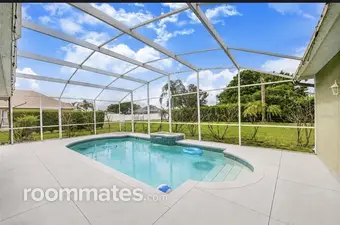 Room for rent in Winter Haven, FL $1000, house