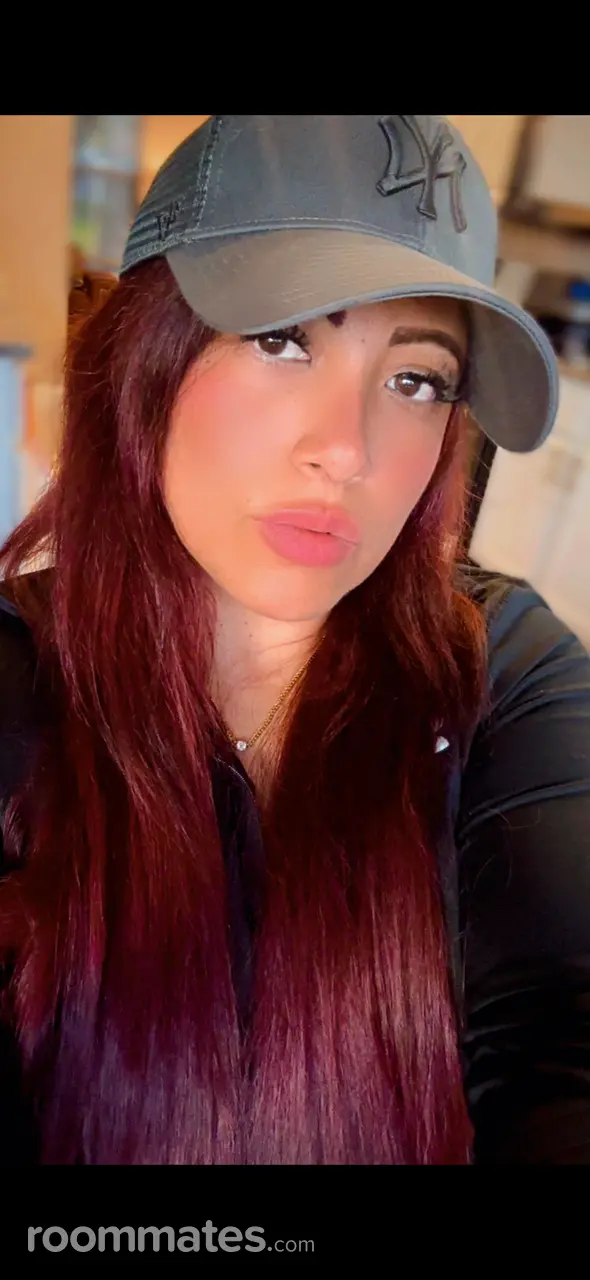 Profile photo 10 of 10