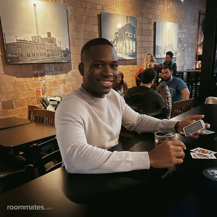 Roommate looking Dedham, MA, $1600