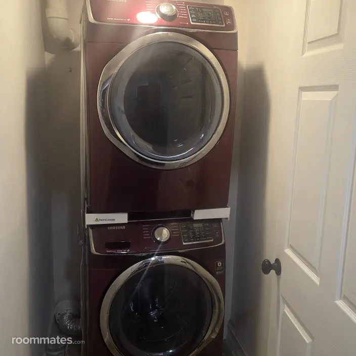 Room for rent in McDonough, GA $1800, house