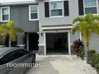 Room for rent in Sarasota, FL $1100, townhouse