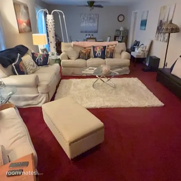 Room for rent in Oak Ridge, TN $750, house