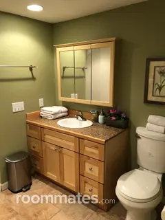 Room for rent in Seattle, WA $1425, house