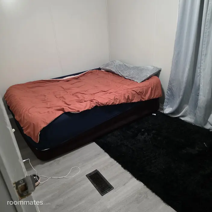 Room for rent in Pensacola, FL $500, other
