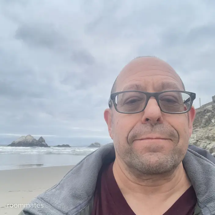 Roommate looking San Francisco, CA, $2000