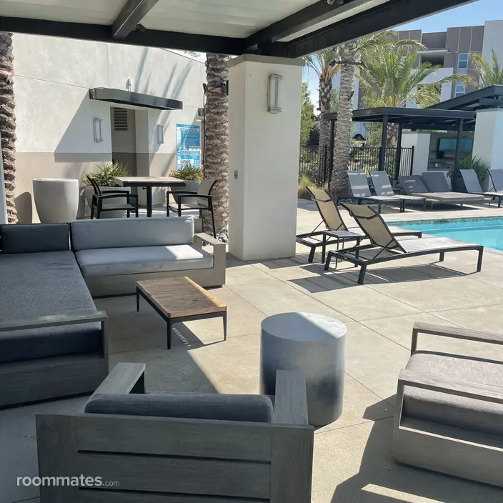 Room for rent in Rancho Cucamonga, CA $1300, condo