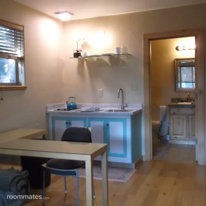 Room for rent in Verdi, NV $1000, house