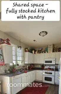 Room for rent in Smithfield, VA $850, townhouse