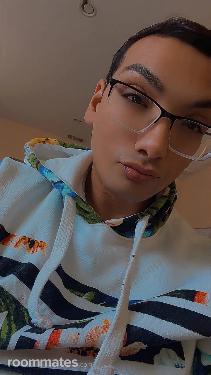 Profile photo 5 of 5