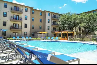 Room for rent in San Antonio, TX $914, house