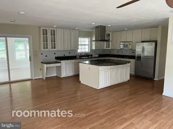 Room for rent in Warrenton, VA $1200, house