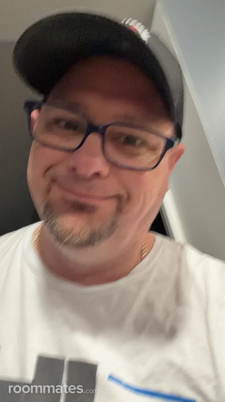 Profile photo 2 of 5