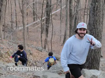 Roommate looking Deep River Center, CT, $1400