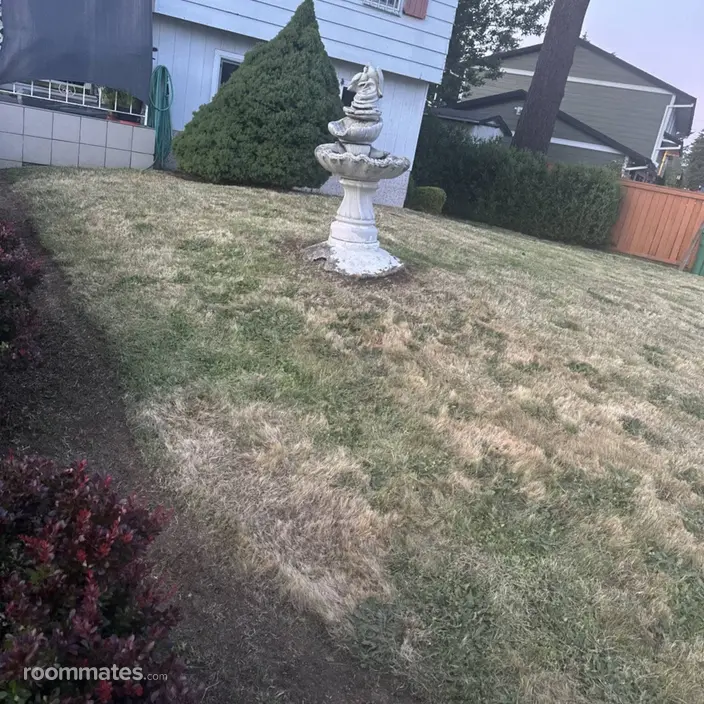 Room for rent in Portland, OR $1050, house