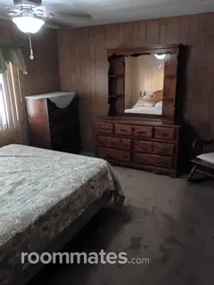 Room for rent in Tucson, AZ $560, house
