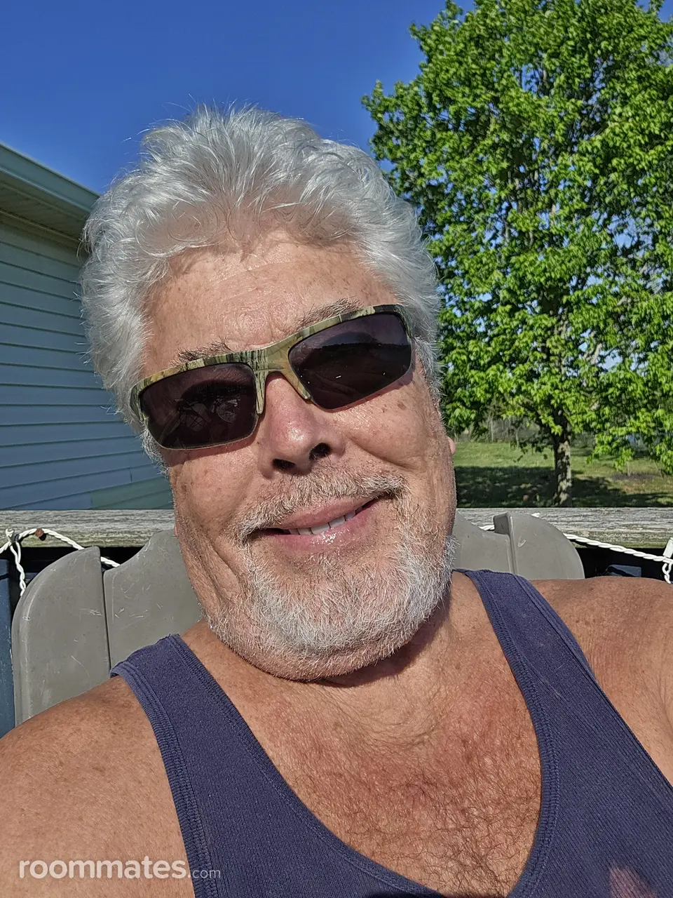 Profile photo 18 of 18