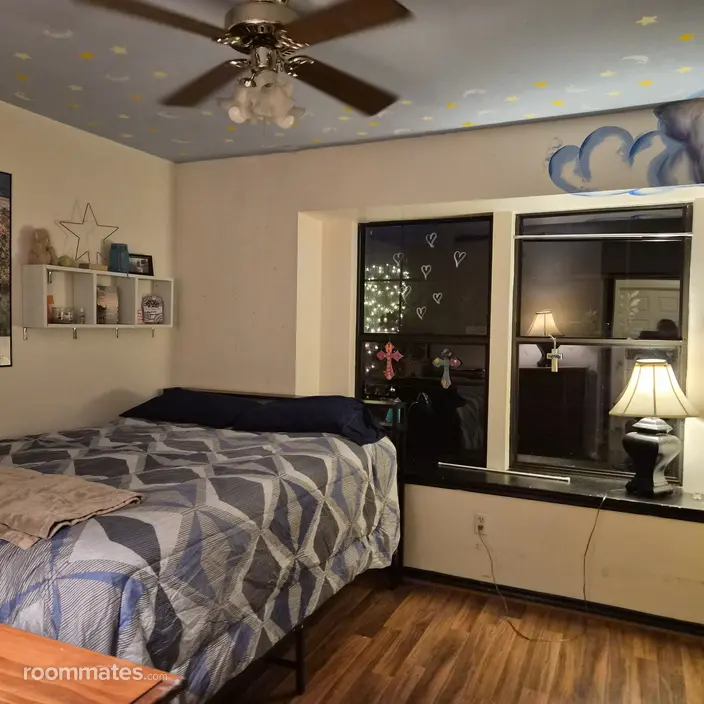 Room for rent in Bryan, TX $1000, house