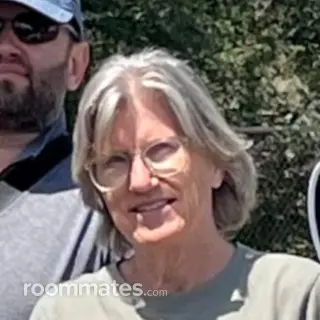 Roommate looking Davis, CA, $1000