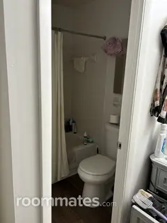 Room for rent in Virginia Beach, VA $1100, townhouse