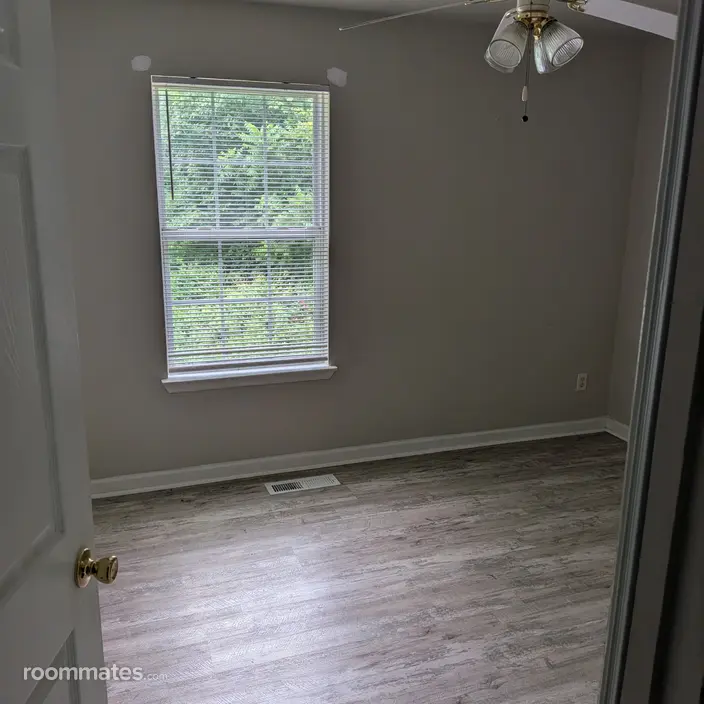 Room for rent in Rossville, GA $700, townhouse