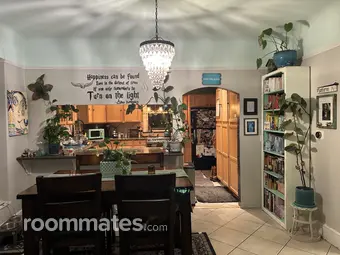 Room for rent in Camas, WA $1100, house