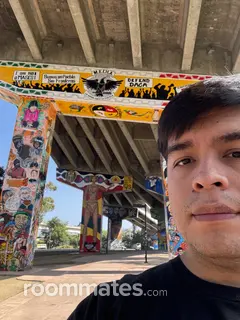 Roommate looking Vista, CA, $1000