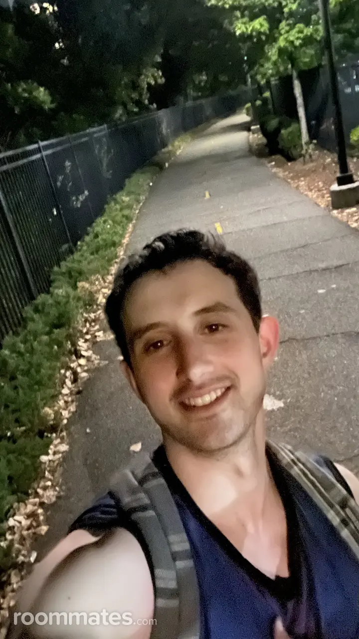 Profile photo 6 of 11