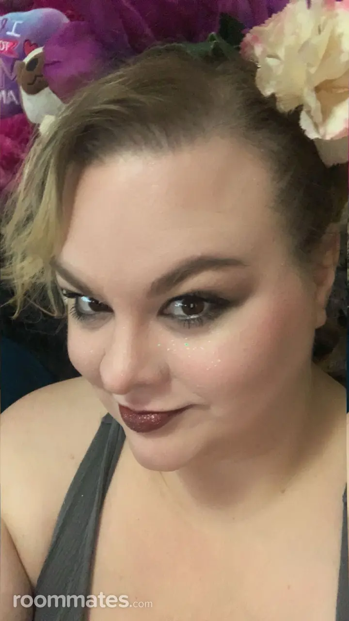 Profile photo 3 of 3