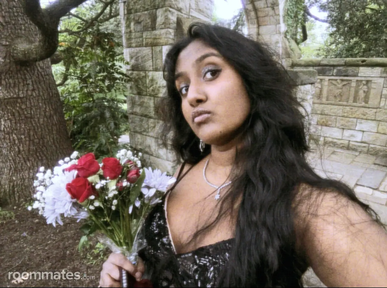 Profile photo 3 of 6