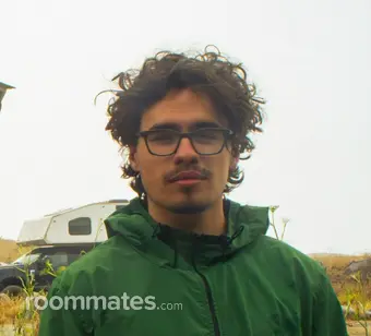 Roommate looking Fullerton, CA, $1000