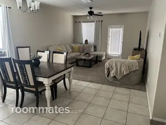 Room for rent in Buckeye, AZ $800, house