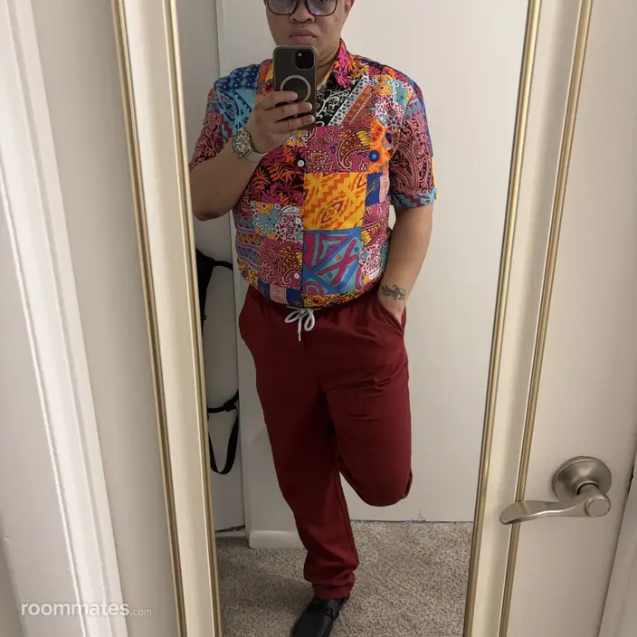 Roommate looking Virginia Beach, VA, $900