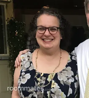 Roommate looking Framingham, MA, $1300