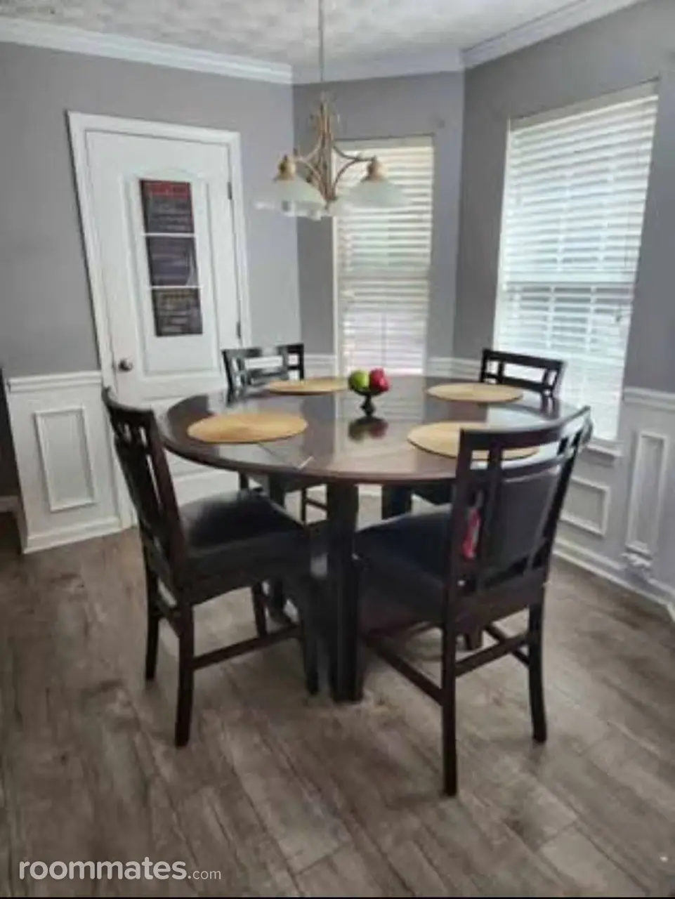 Profile photo 5 of 9