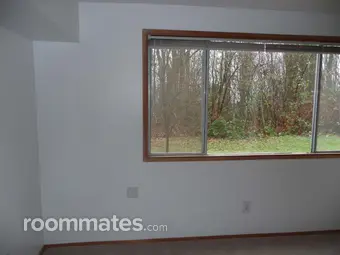 Room for rent in Seattle, WA $680, townhouse