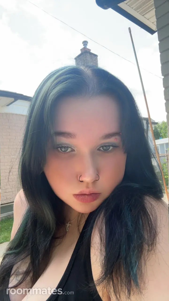Profile photo 2 of 3