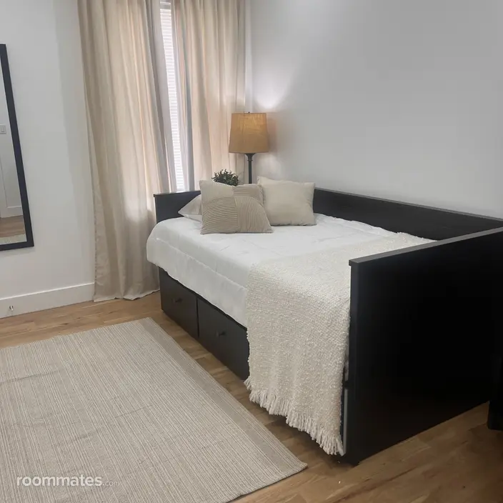 Room for rent in Irvington, NJ $1100, house