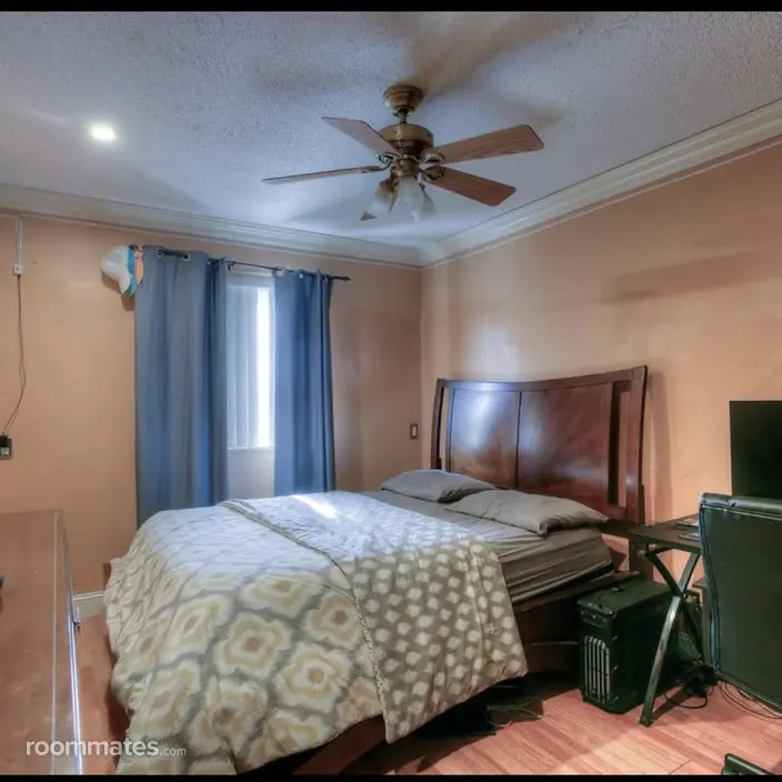 Room for rent in Deerfield Beach, FL $1300, townhouse