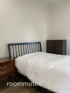 Room for rent in Pasadena, CA $1800, house