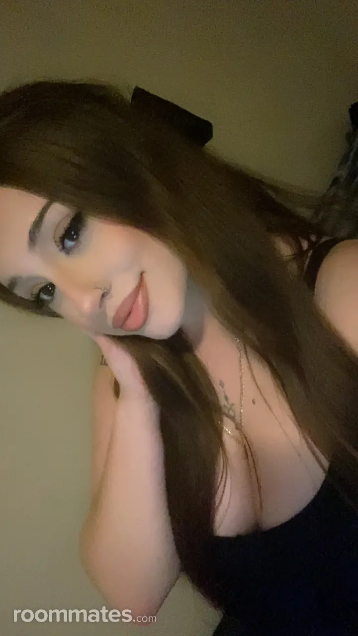 Profile photo 3 of 4