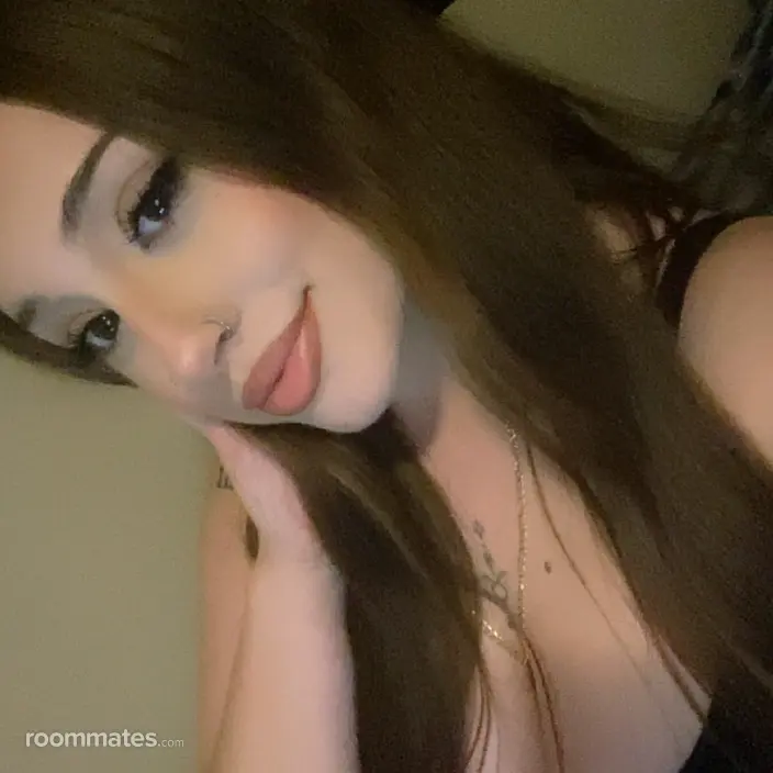 Roommate looking Pasadena, CA, $1000